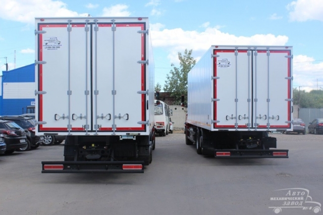 Камаз с ленивцем 65208